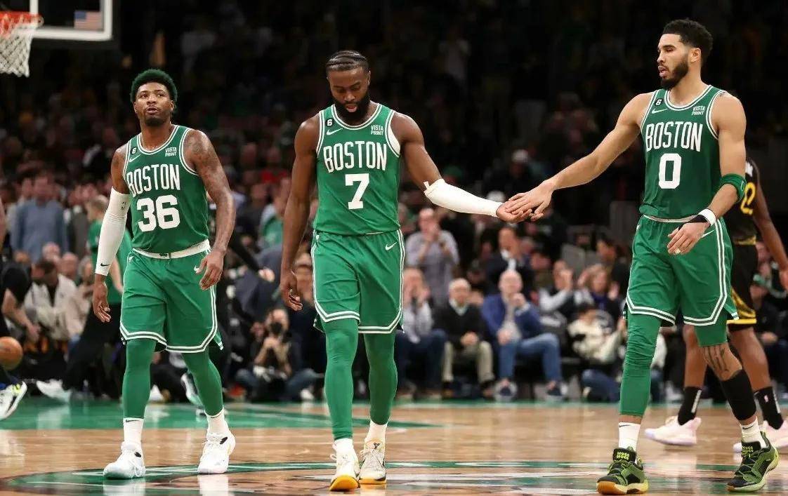 九游体育:凯尔特人队防守体系升级:如何限制对手的进攻火力?的简单介绍 九游体育:凯尔特人队防守体系升级:如何限制对手的进攻火力?的简单介绍