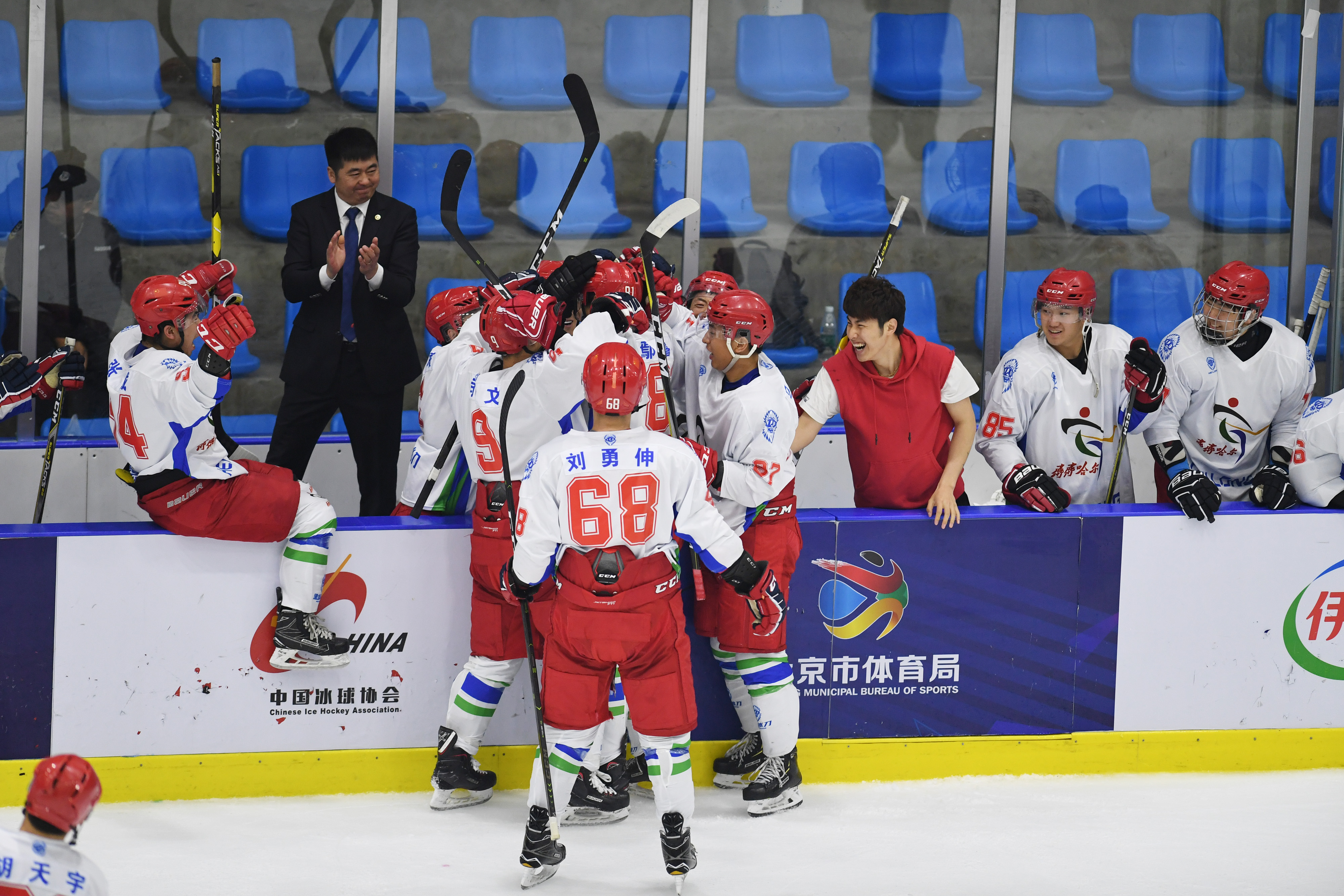 九游体育:冰球世界锦标赛，历史时刻的重温与展望的简单介绍