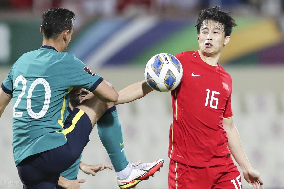 九游体育：国足新战术体系初见成效，球迷信心倍增