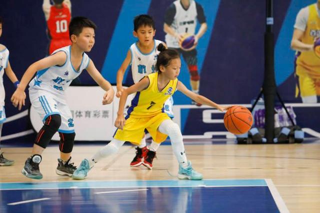 九游体育:赛后的反思与总结：运动员对赛事的看法的简单介绍