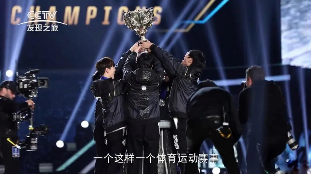 关于九游体育:电竞游戏中的心理战术：选手如何应对压力的信息