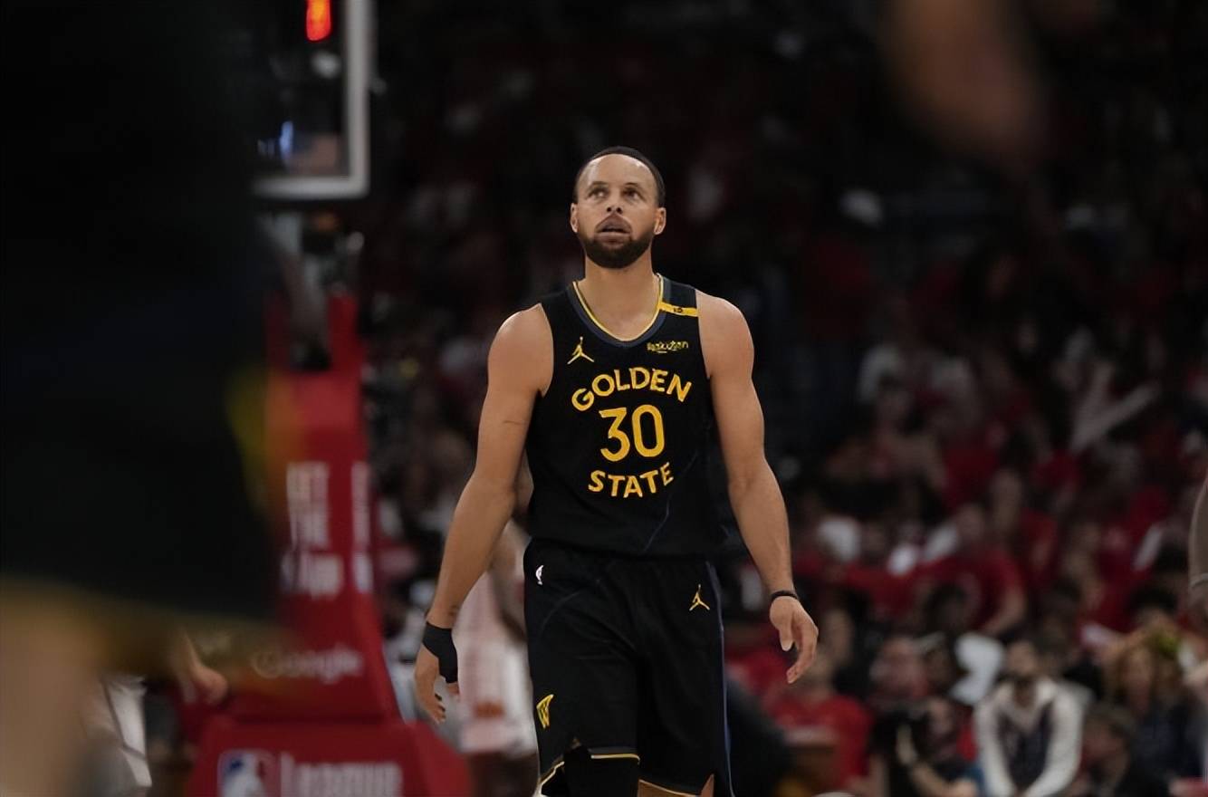 关于九游体育:勇士队库里的个人训练计划:如何保持状态,延长职业生涯?的信息 关于九游体育:勇士队库里的个人训练计划:如何保持状态,延长职业生涯?的信息