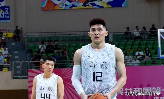 九游体育：CBA球队阵容调整：谁将成为新赛季的黑马？