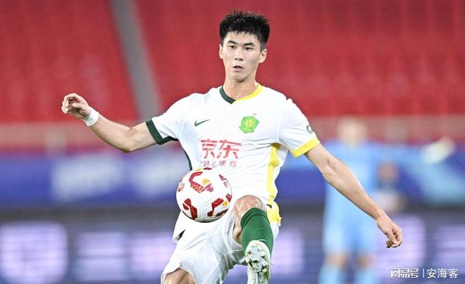 九游体育:中国足球留洋球员:积极备战,争取在欧洲联赛站稳脚跟的简单介绍 九游体育:中国足球留洋球员:积极备战,争取在欧洲联赛站稳脚跟的简单介绍