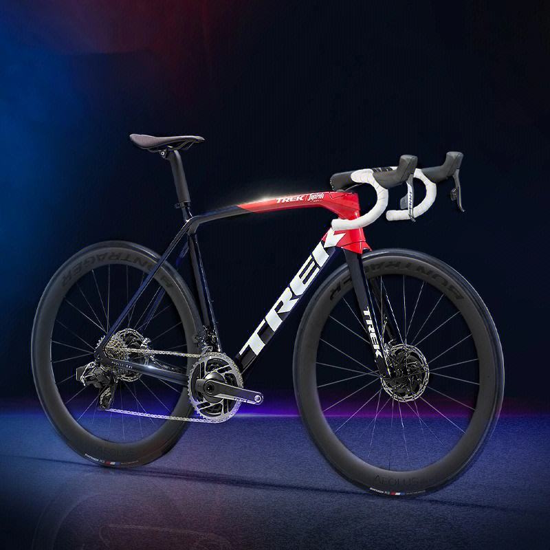 九游体育:环法自行车赛的挑战与荣耀，29个阶段的旅程的简单介绍