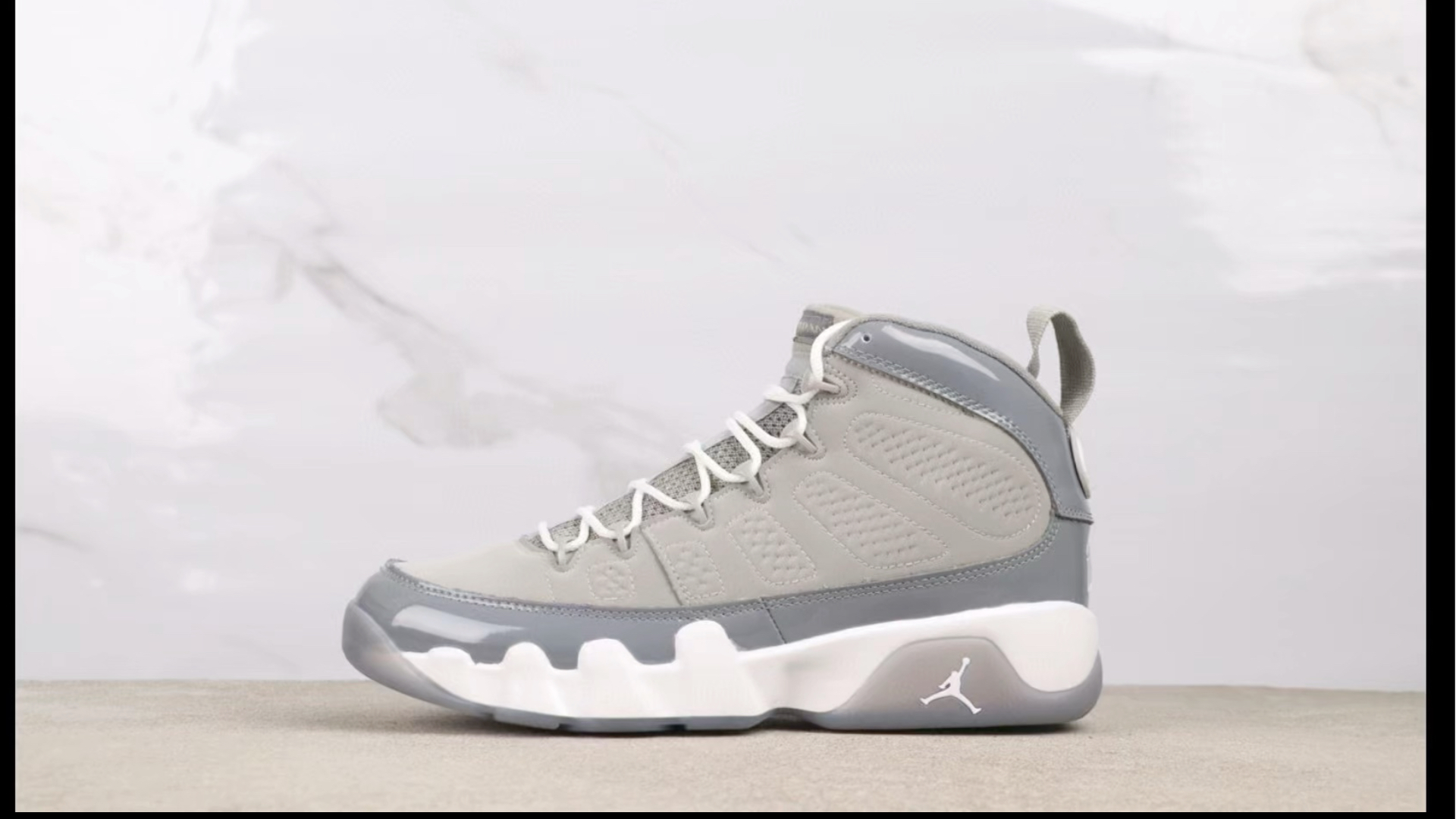 九游体育:篮球装备品牌推出新款球鞋,引领时尚潮流的简单介绍 九游体育:篮球装备品牌推出新款球鞋,引领时尚潮流的简单介绍