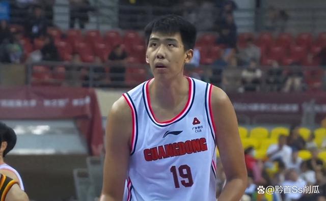 九游体育:中国足球青训新突破,年轻球员崭露头角的简单介绍 九游体育:中国足球青训新突破,年轻球员崭露头角的简单介绍