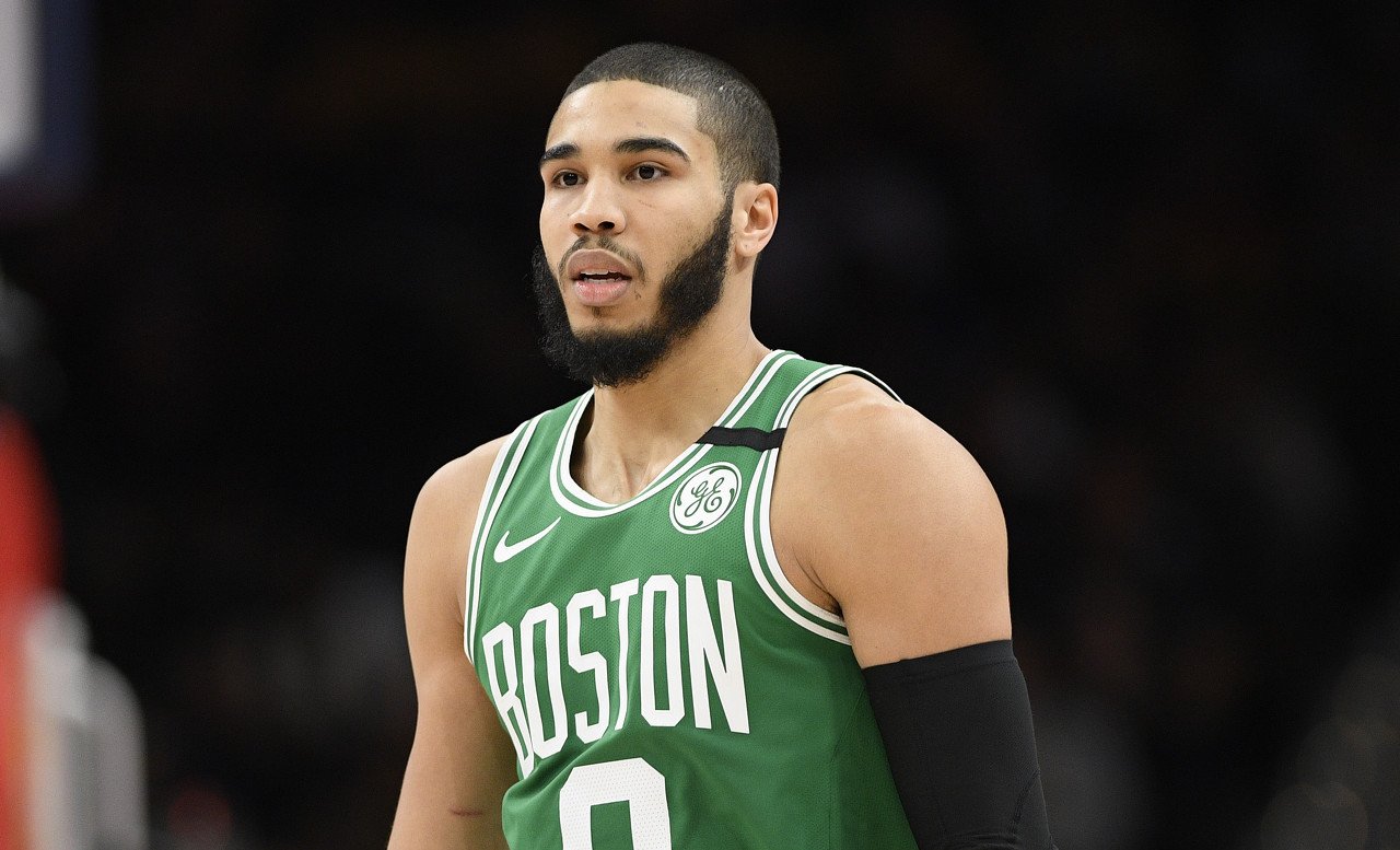 九游体育:凯尔特人队塔图姆:如何成为更好的领袖,带领球队前进,赢得总冠军,成为联盟的领军人物,影响更多人?的简单介绍 九游体育:凯尔特人队塔图姆:如何成为更好的领袖,带领球队前进,赢得总冠军,成为联盟的领军人物,影响更多人?的简单介绍