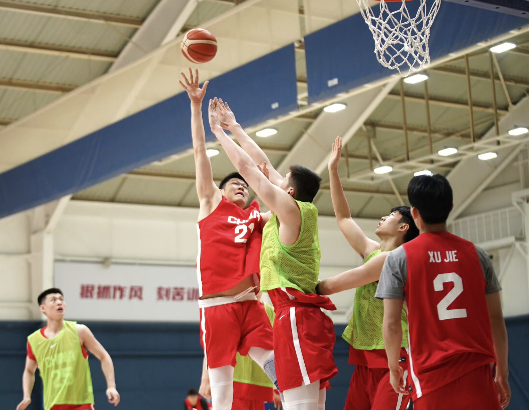 九游体育:中国男篮海外拉练观察:暴露问题与潜在提升的简单介绍 九游体育:中国男篮海外拉练观察:暴露问题与潜在提升的简单介绍