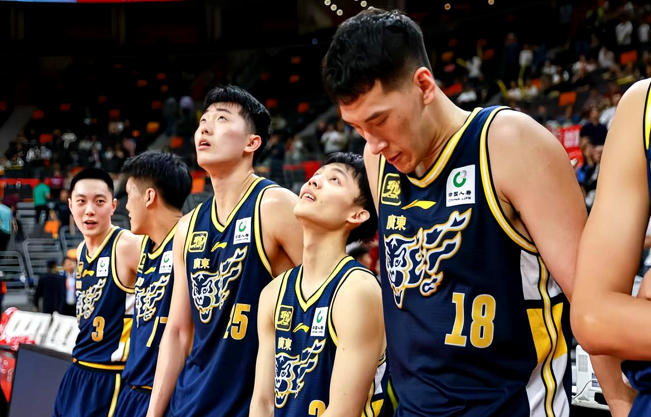 九游体育：CBA季后赛，黑马球队的崛起是昙花一现吗？的简单介绍