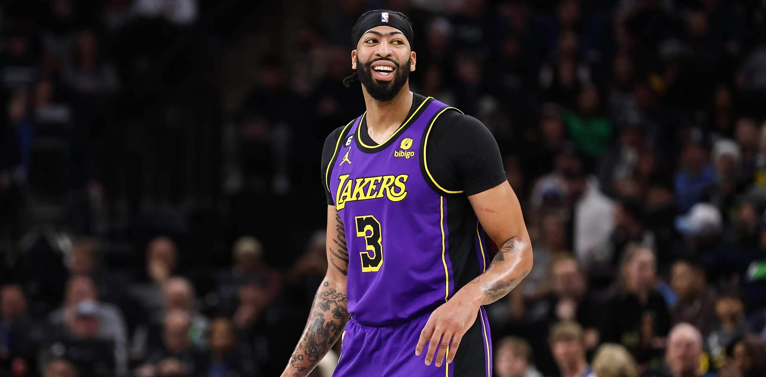 安东尼·戴维斯:湖人内线的守护者的简单介绍 安东尼·戴维斯:湖人内线的守护者的简单介绍