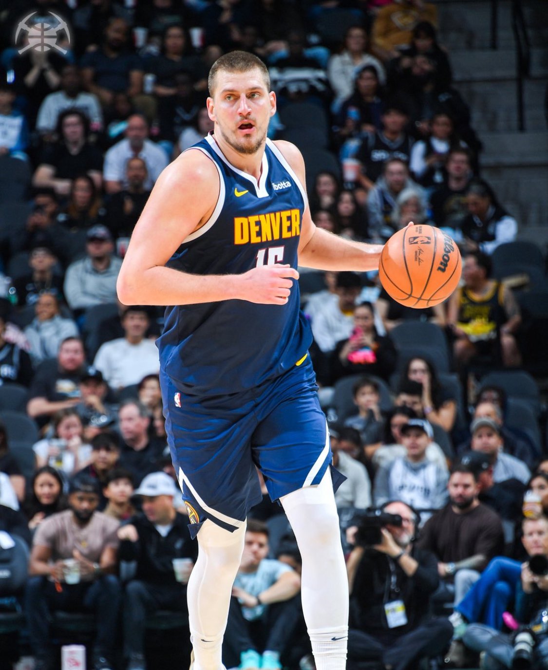 九游体育:掘金队约基奇的团队合作精神解读:如何与队友配合,提升整体实力,带领球队走向胜利,赢得总冠军?的简单介绍 九游体育:掘金队约基奇的团队合作精神解读:如何与队友配合,提升整体实力,带领球队走向胜利,赢得总冠军?的简单介绍