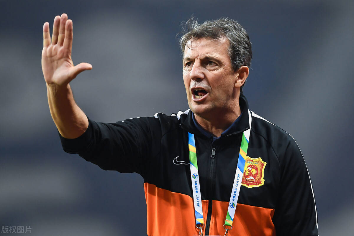 包含九游体育:年轻球员郭田雨：在比赛中表现出色，获得教练和球迷认可的词条